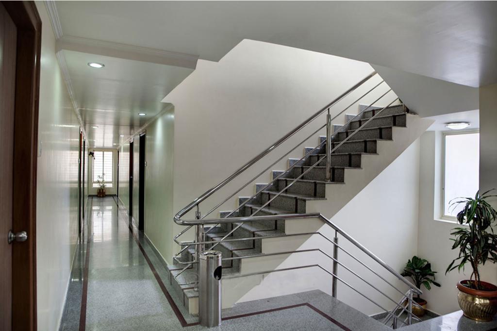 העיר בנגלור Hotel Stay Inn מראה חיצוני תמונה
