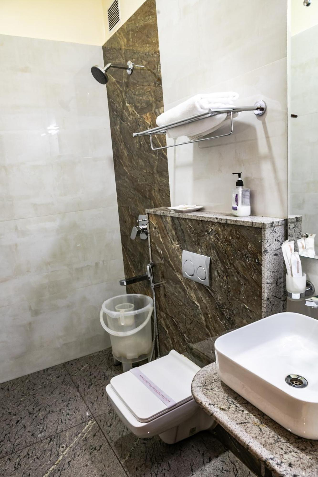 העיר בנגלור Hotel Stay Inn מראה חיצוני תמונה