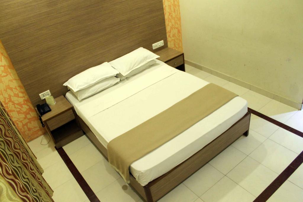 העיר בנגלור Hotel Stay Inn מראה חיצוני תמונה
